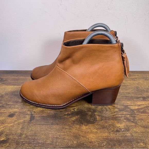 Toms Leila booties women’s size 7M shoes - Picture 3 of 8